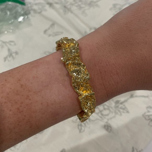 Gold Cuff Bracelet - Picture 1 of 2